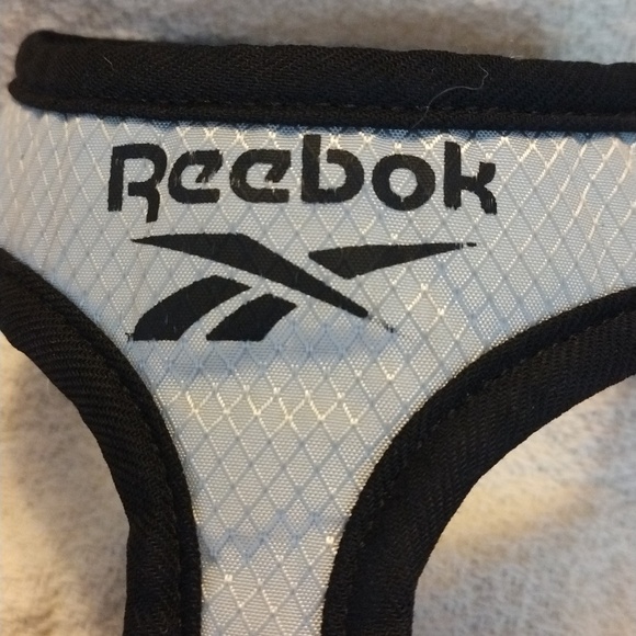 Reebok puppy or small Dog Pet Harness Gray/ Black mesh Size small - Picture 2 of 5